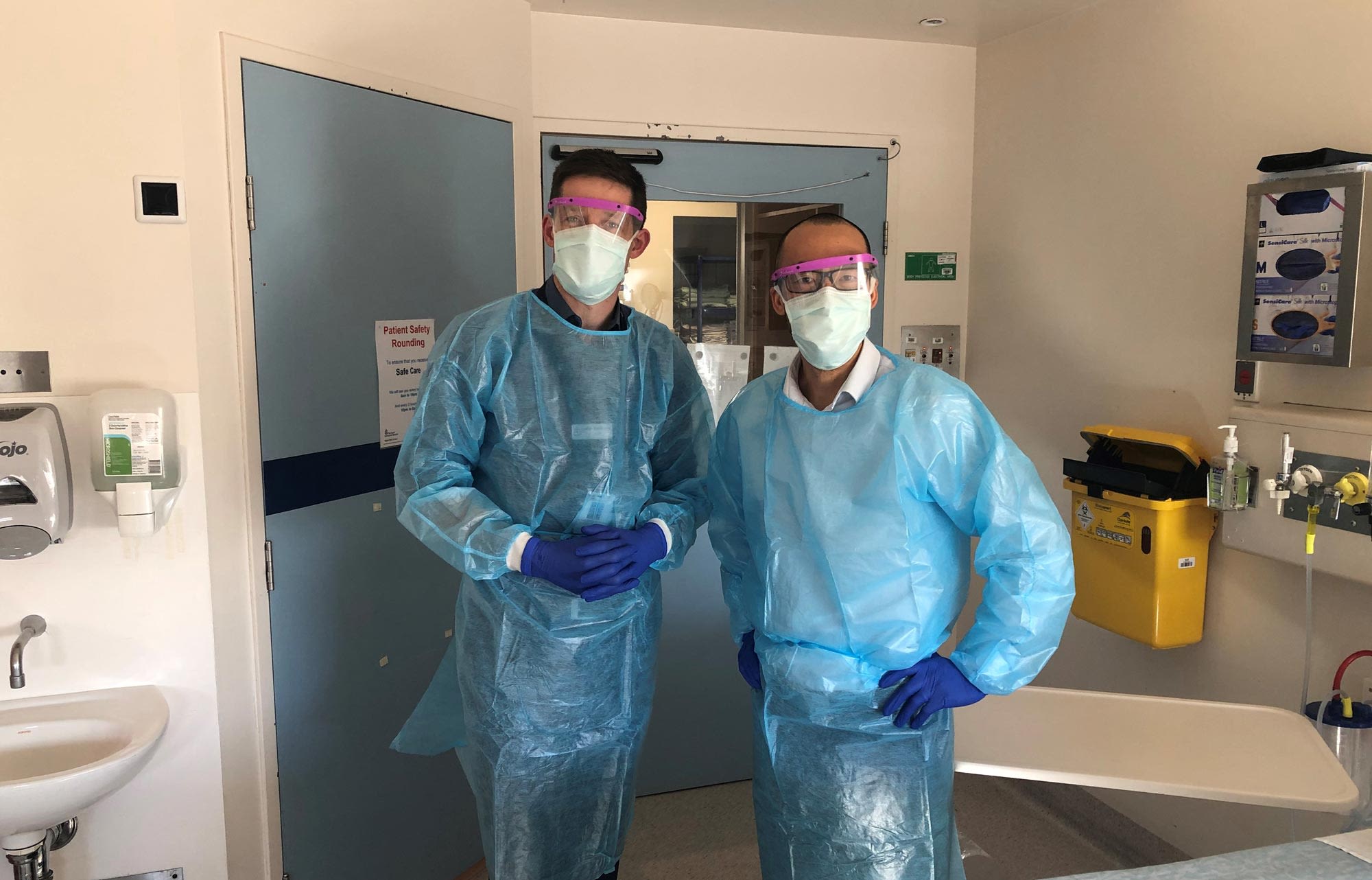 Associate Professor Justin Denholm and Associate Professor Steve Tong in PPE 