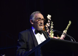 Professor James McCluskey AO receives prestigious Melbourne Achiever Award