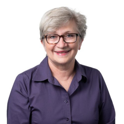 Professor Elizabeth Vincan